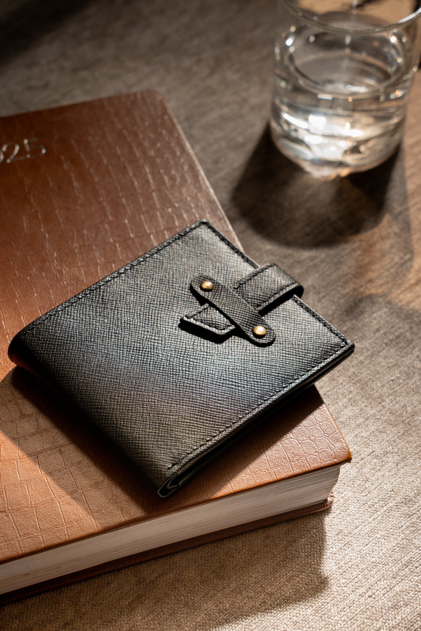 Loop Lock Saffiano Black Full Grain Leather Wallet