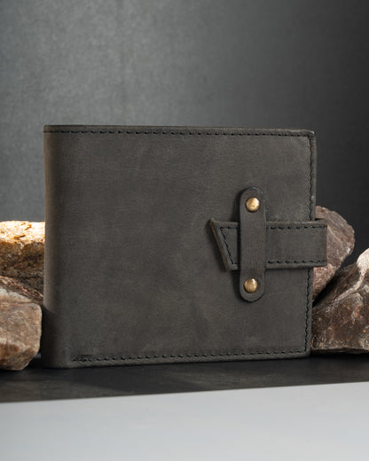 Loop Lock Dust Black Wallet Full Grain Leather